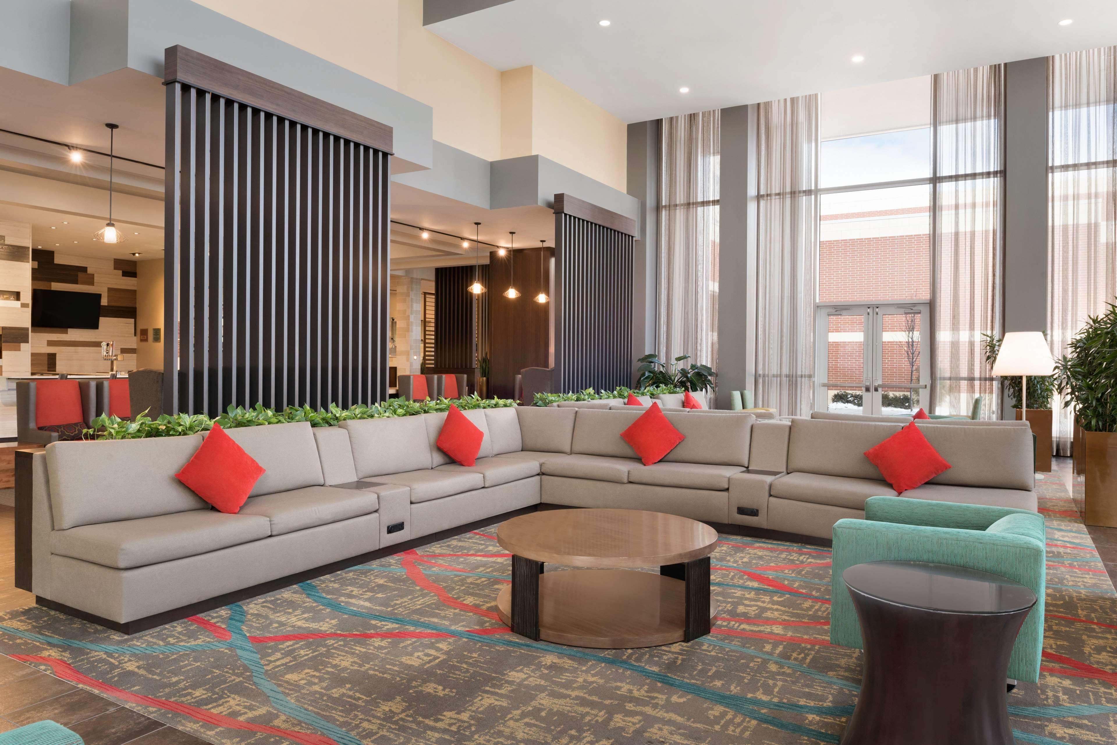Embassy Suites By Hilton Chicago Naperville Εξωτερικό φωτογραφία